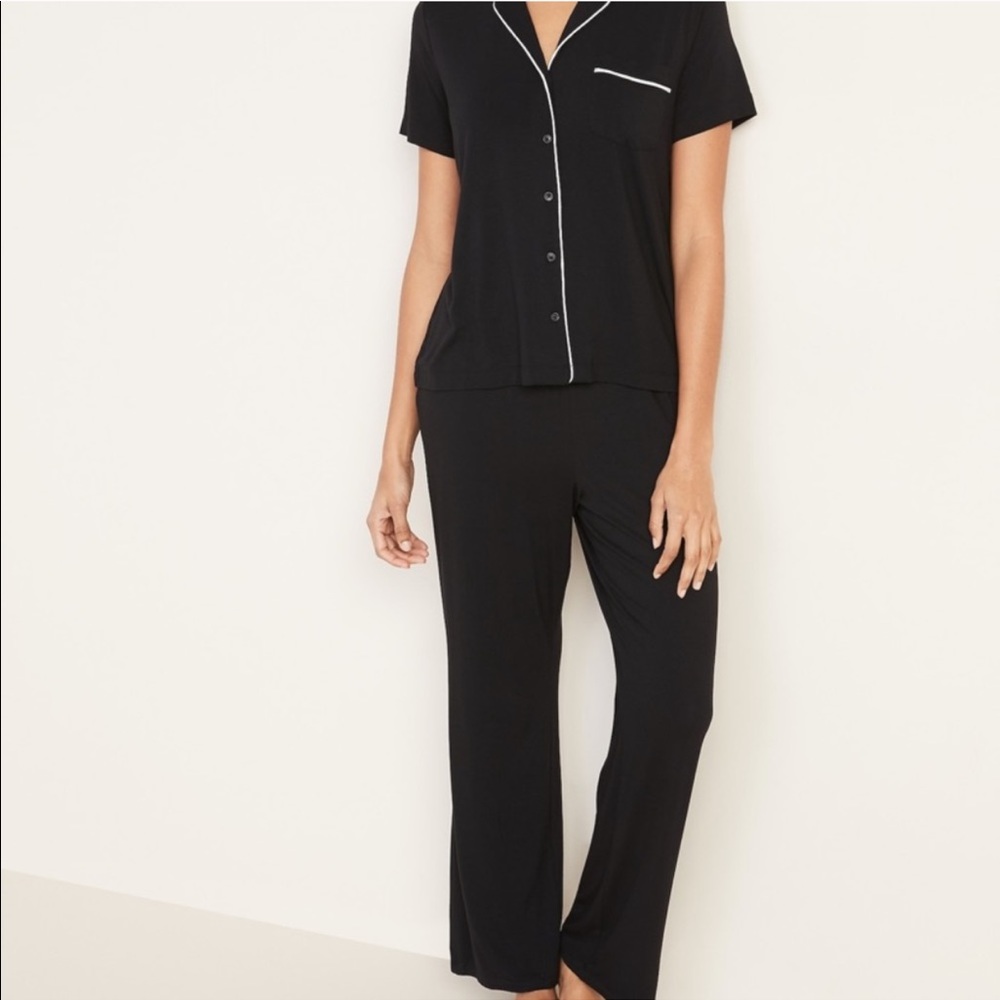 Set of 5 Old Navy Jersey Pajama Sets